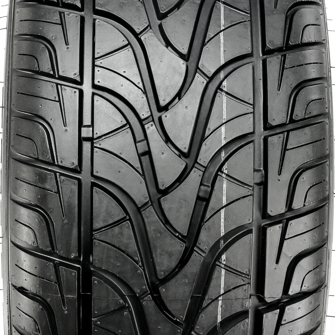 Fullrun HS299 295/35R24 110V XL