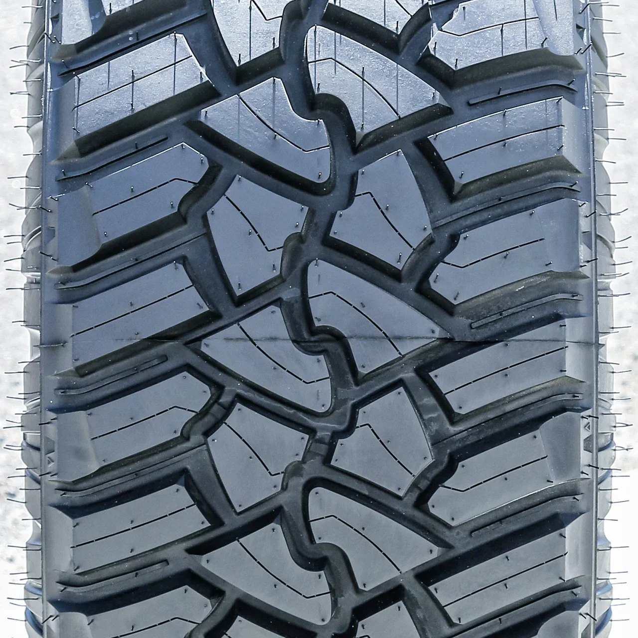 Fury Country Hunter M/T 2 (3 Ply Sidewall) LT 35X12.50R22 117Q E (10 Ply)