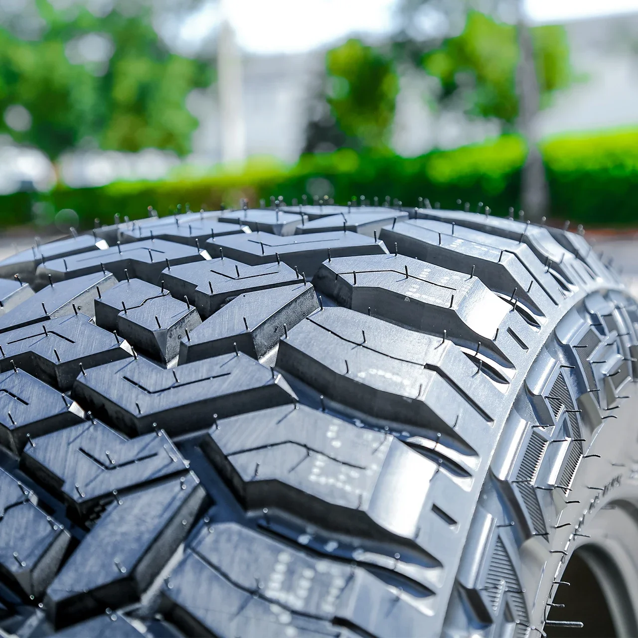 Fury Country Hunter R/T LT 265/70R17 121/118Q E (10 Ply)