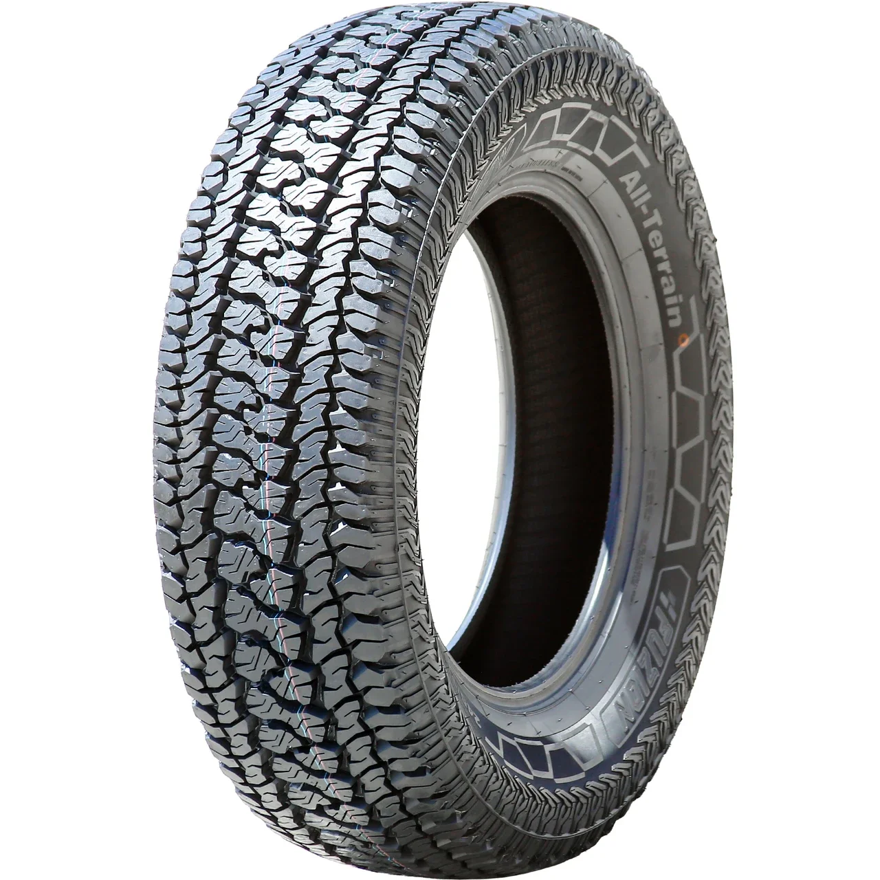 Fuzion A/T LT 275/70R18 125/122S E (10 Ply)