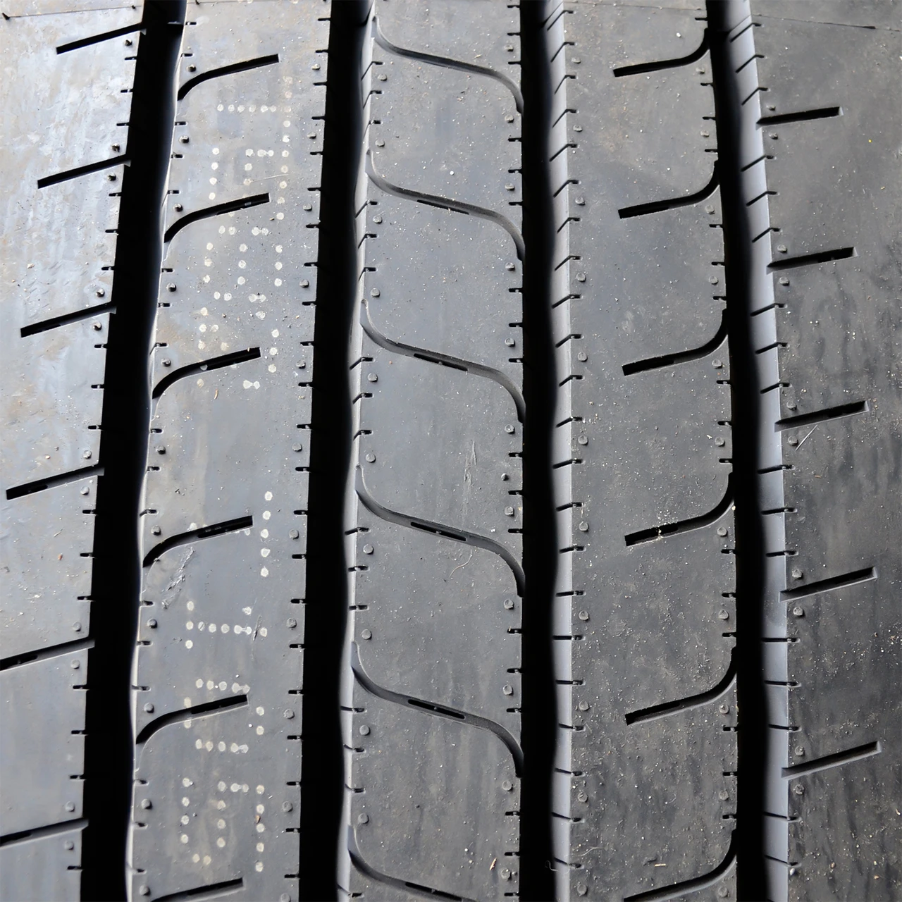 Geoquest QT582 295/75R22.5 G (14 Ply)