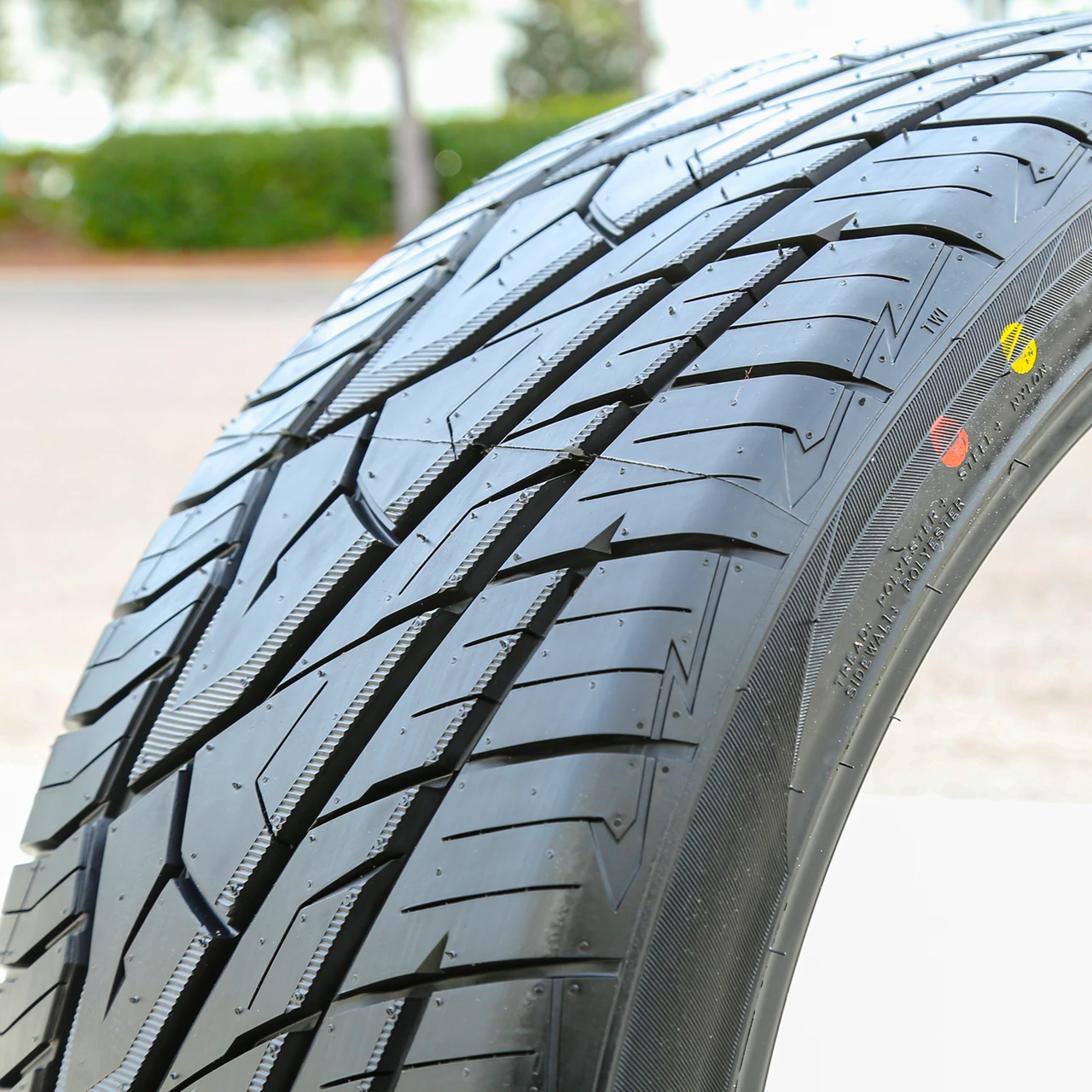 Giovanna A/S 285/25R22 ZR 95W XL (DC)