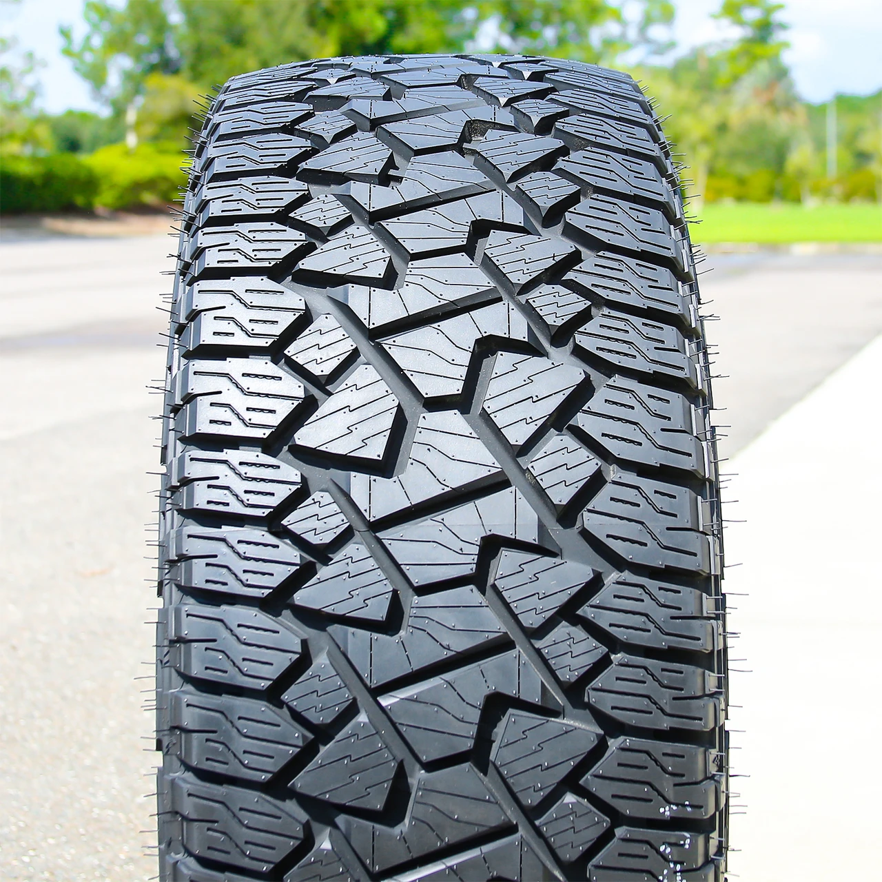 Gladiator X Comp A/T LT 285/75R16 126/123Q E (10 Ply) (RWL)