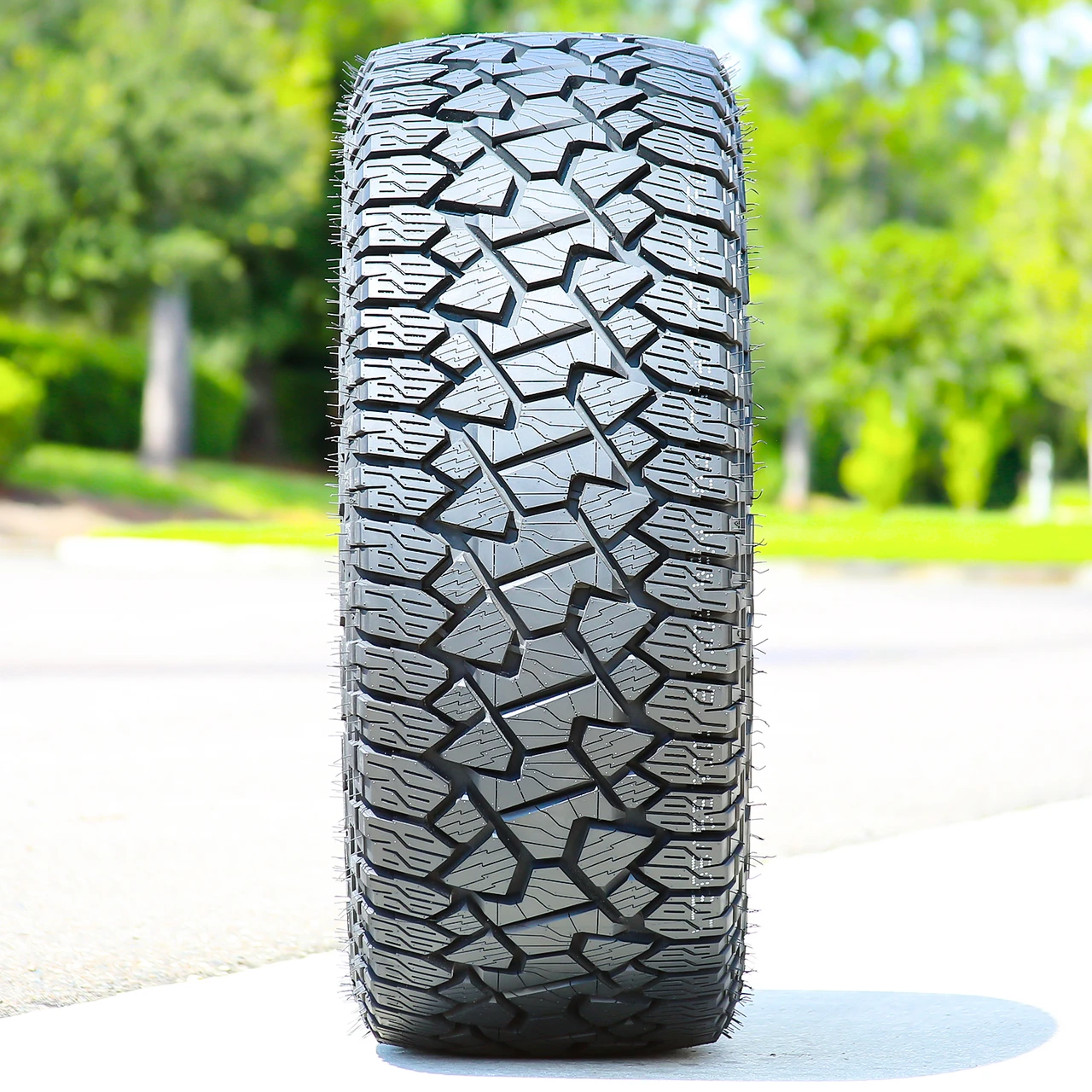 Gladiator X Comp A/T LT 37X13.50R20 127Q E (10 Ply) (RWL)