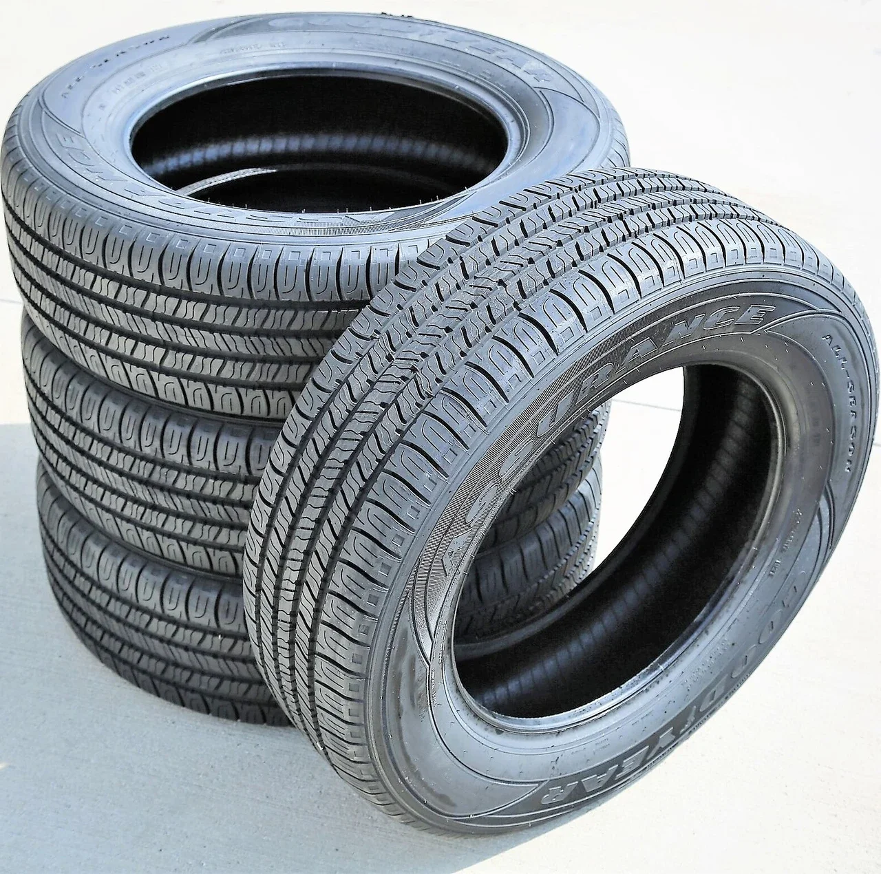 Goodyear Assurance All-Season 225/45R17 91V