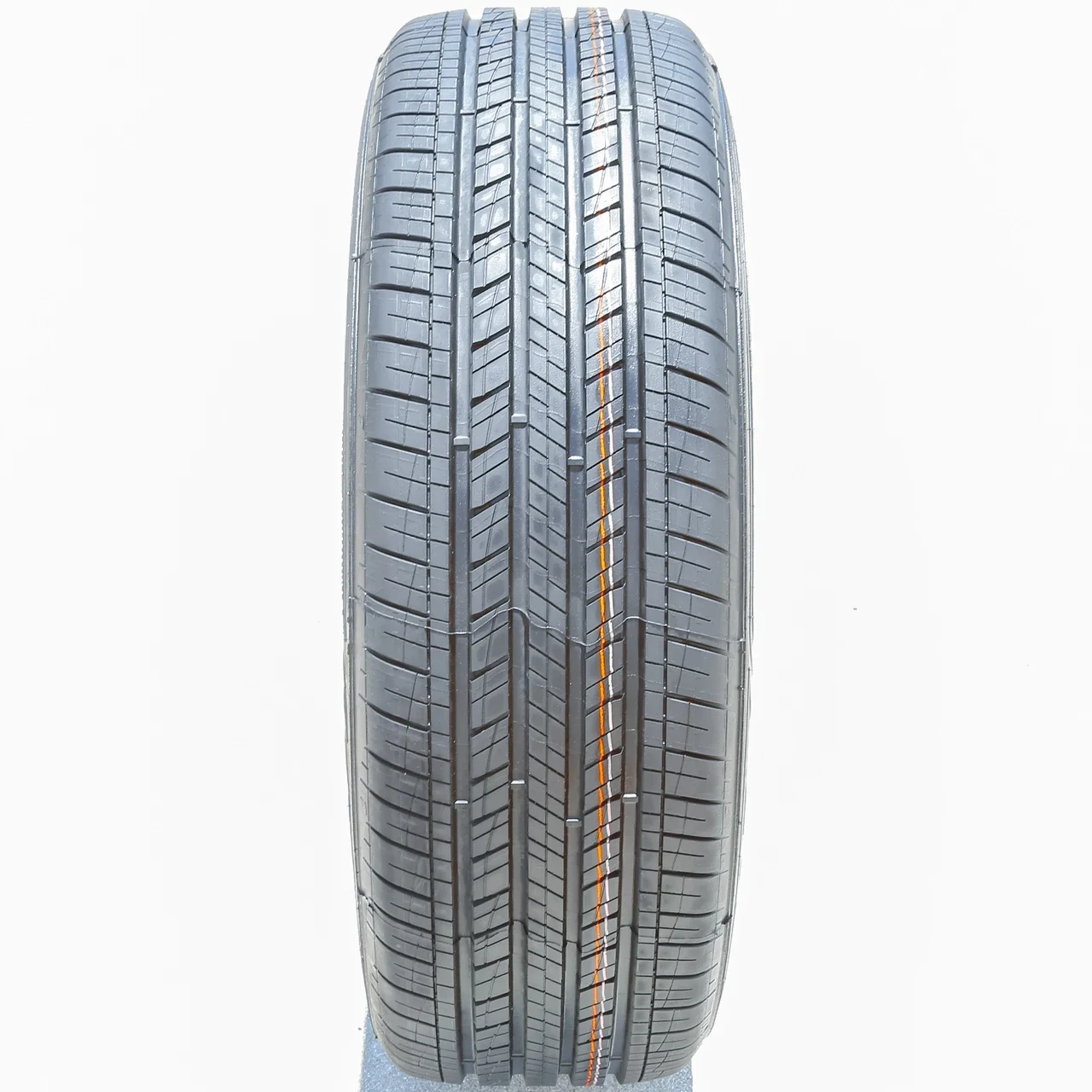 Goodyear Assurance Finesse 235/55R19 101H