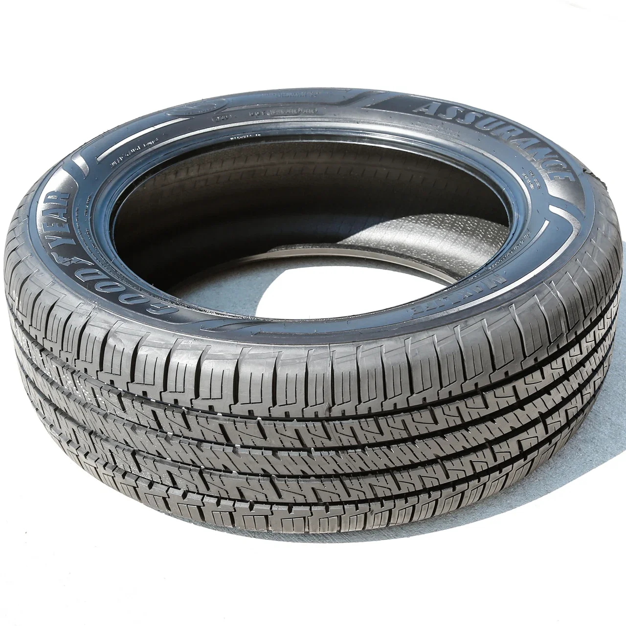 Goodyear Assurance MaxLife 205/50R17 89V