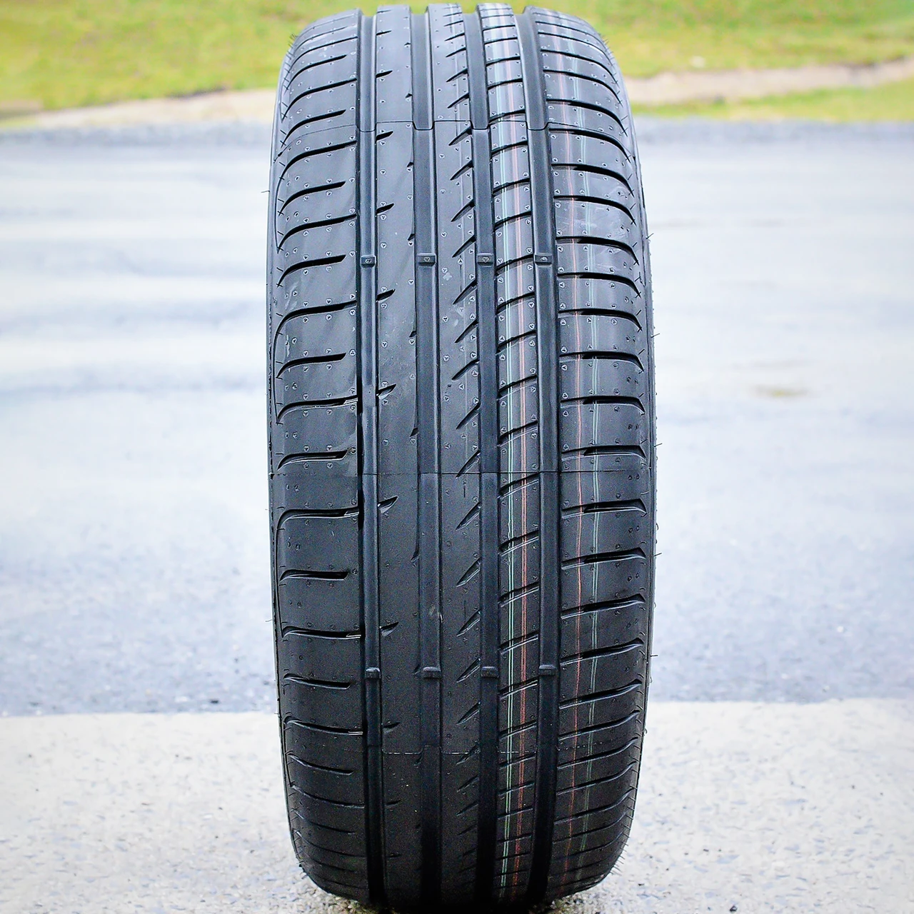 Goodyear Eagle F1 Asymmetric 2 ROF 225/40R19 93Y XL