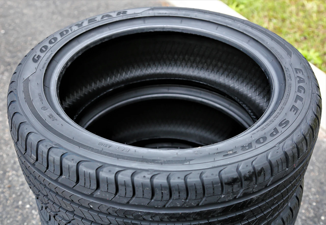 Goodyear Eagle Sport TZ 205/60R16 92V