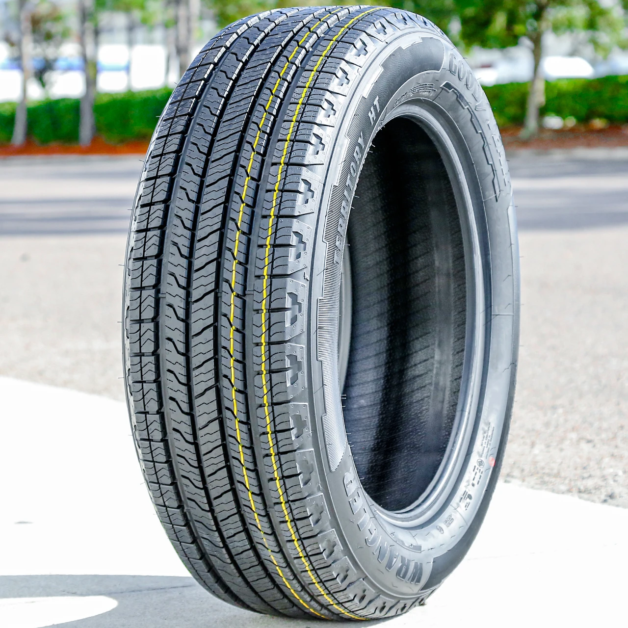Goodyear Wrangler Territory HT 255/65R17 110T Take Off