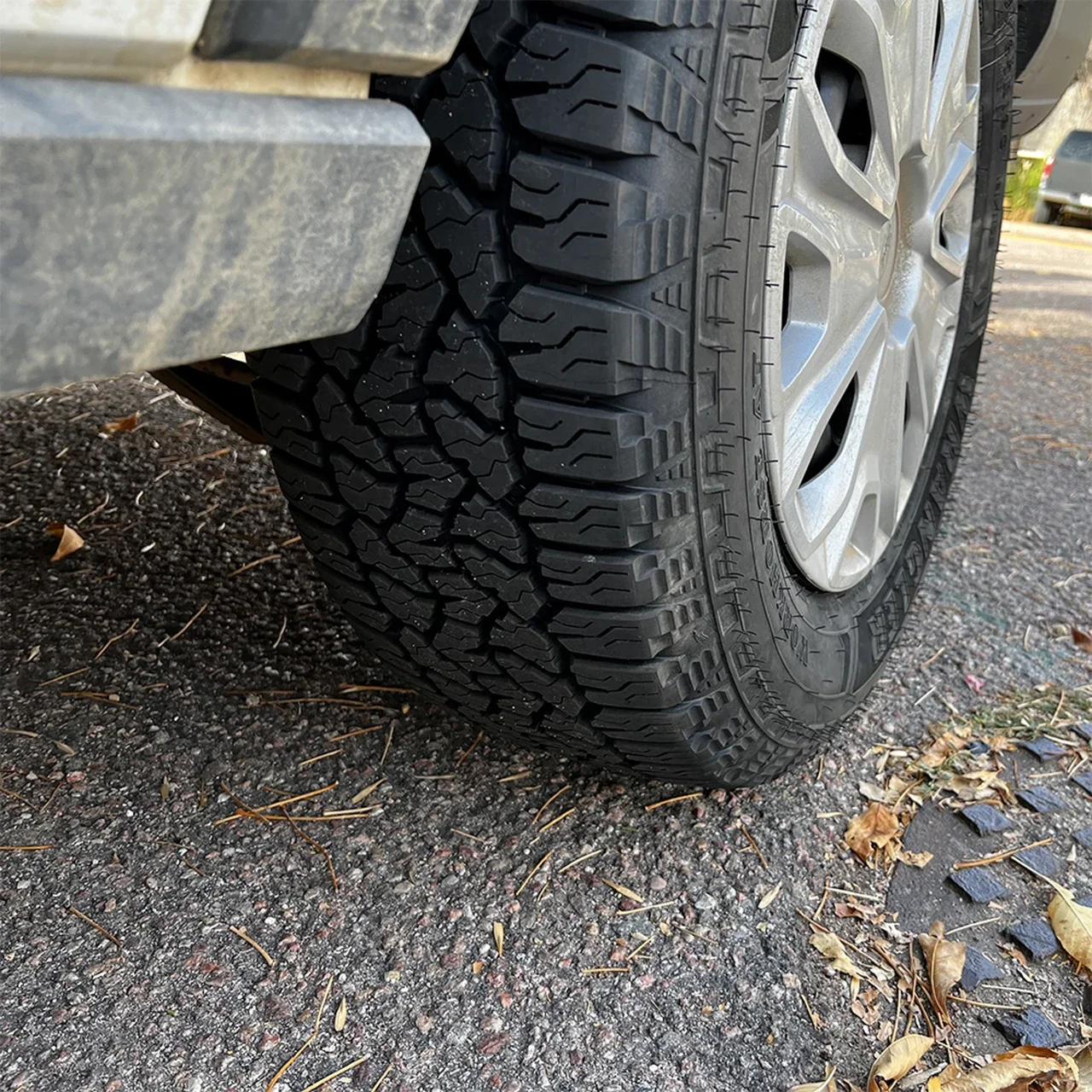 Goodyear Wrangler Workhorse AT LT 235/65R16 121/119R E (10 Ply)