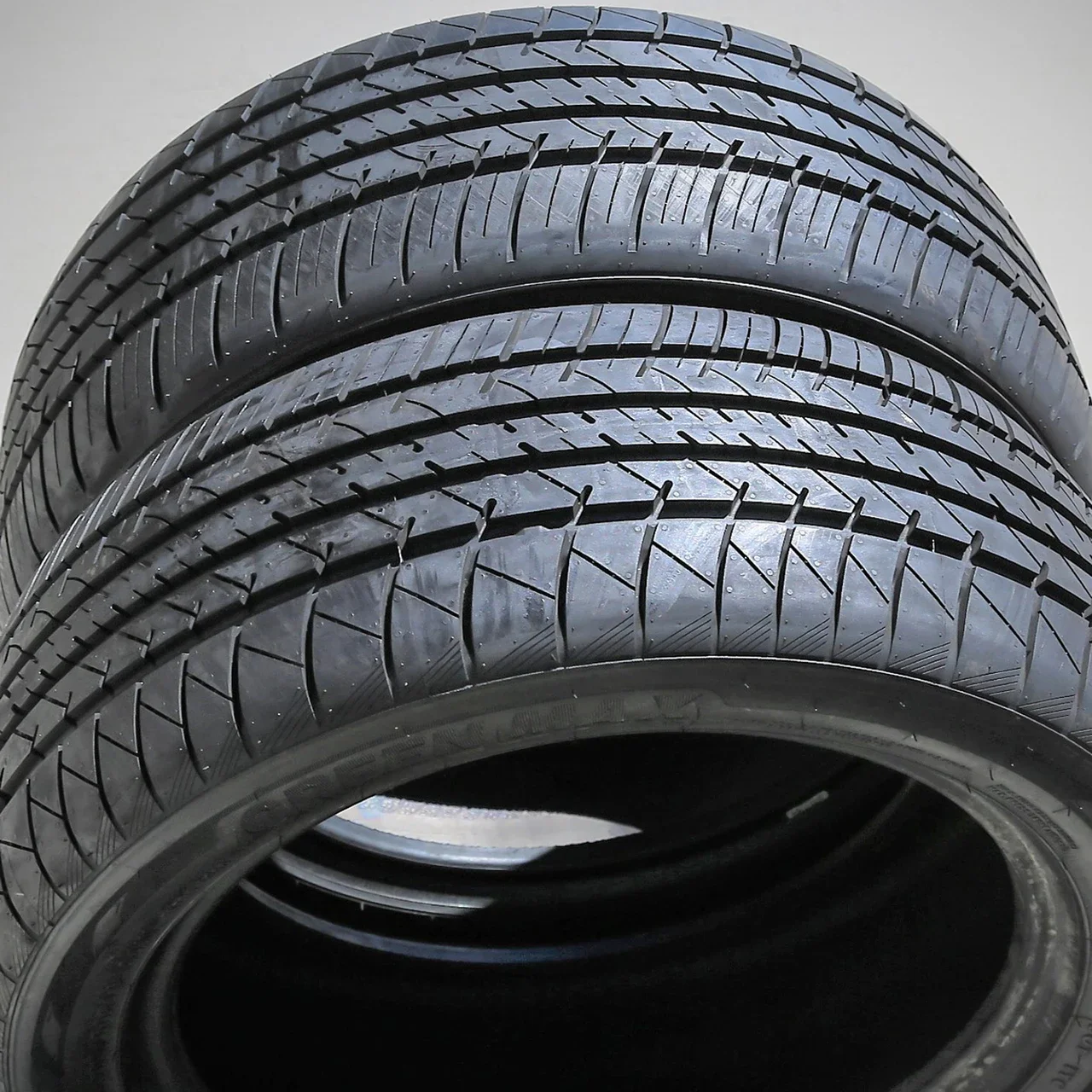 Green Max Optimum UHP 235/45R18 98Y XL