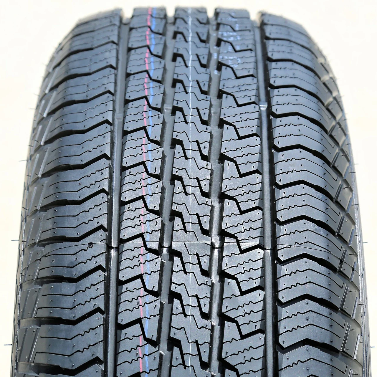 GT Radial Adventuro HT 265/65R17 110T