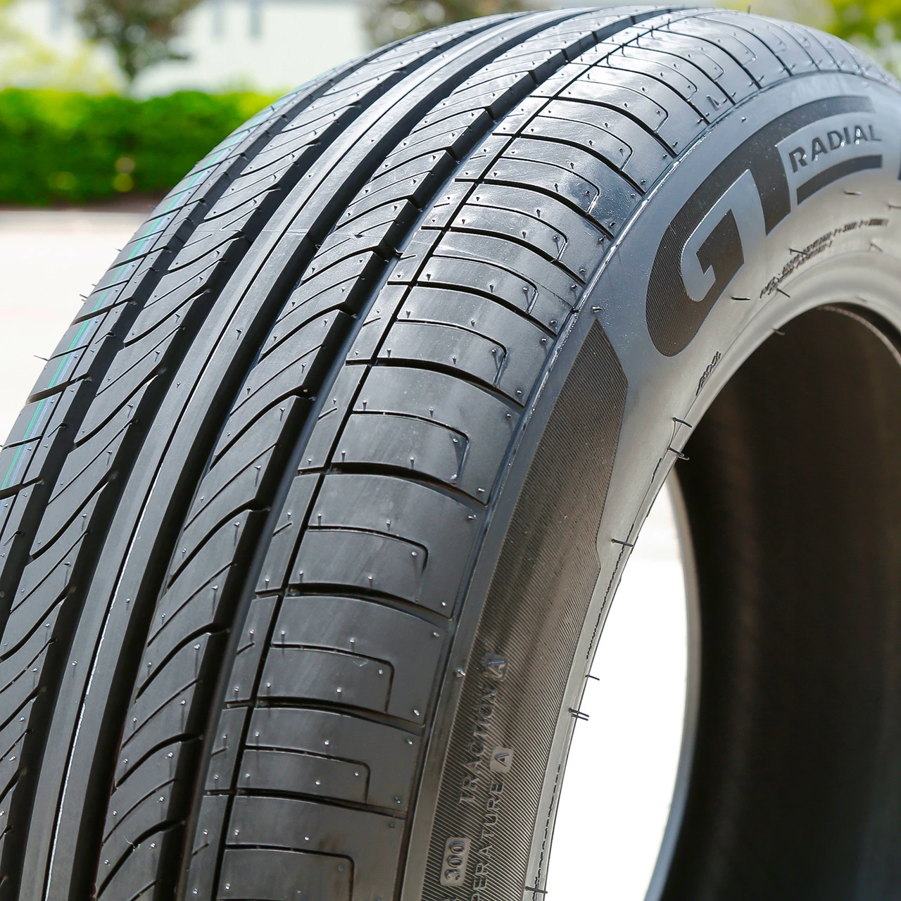 GT Radial Champiro Ecotec 195/60R16 89H (DOT 2020)