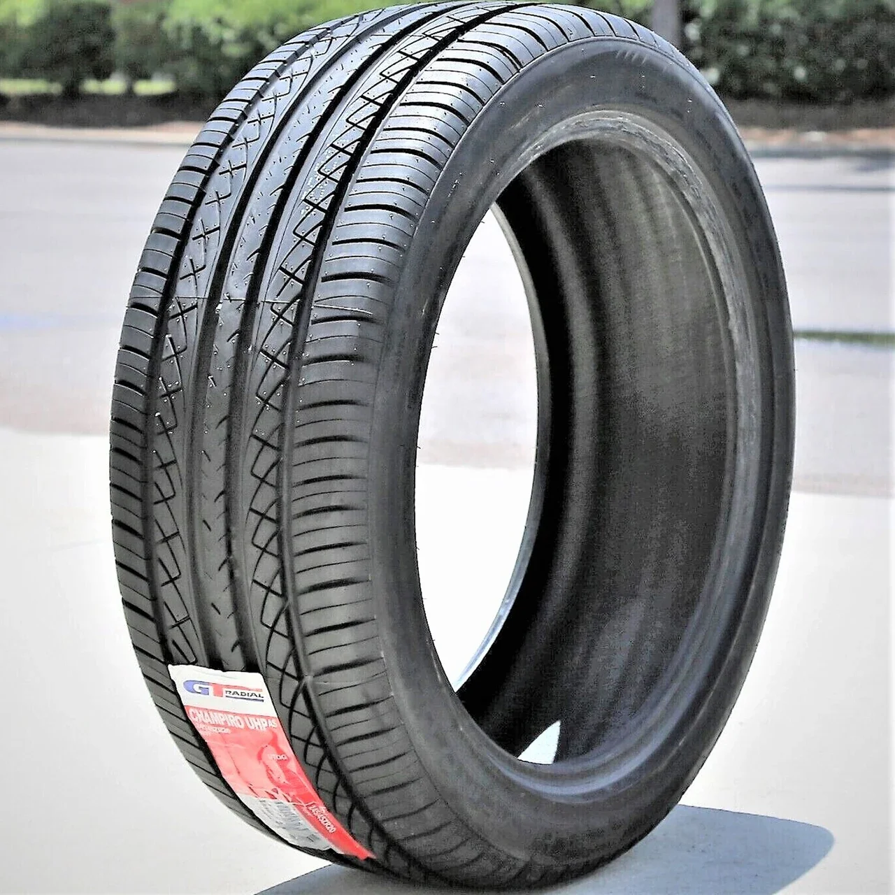 GT Radial Champiro UHP A/S 205/55R16 91V