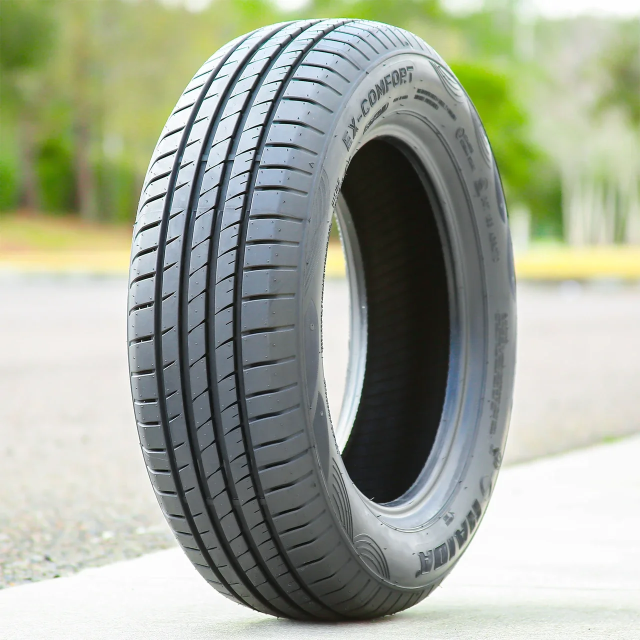 Haida Ex-Comfort 225/40R18 ZR 92W