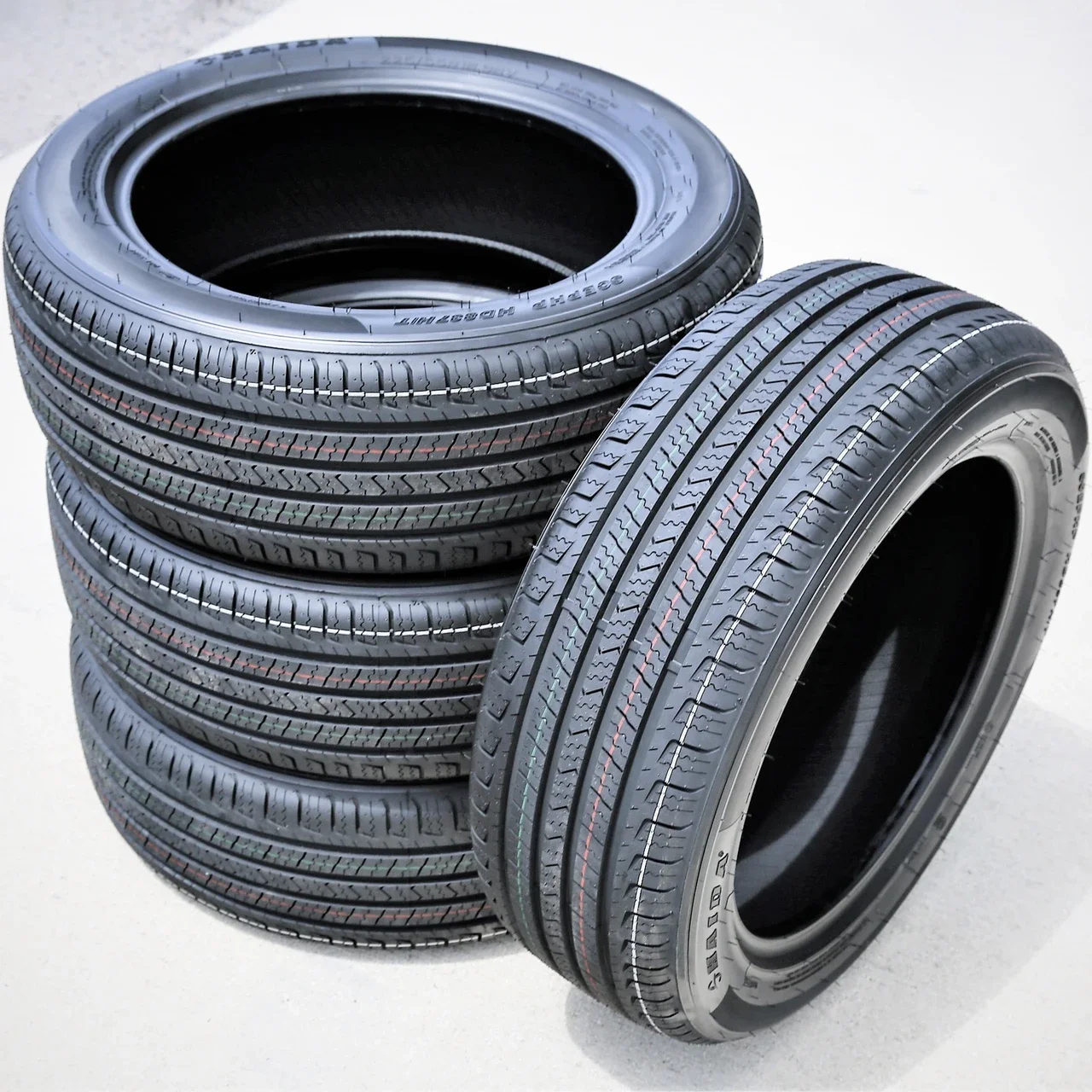 Haida SCEPHP HD837 H/T 215/55R18 99V XL