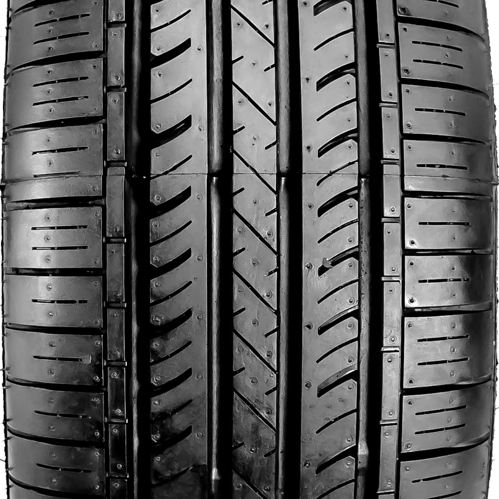Hankong Land Sport 215/55R17 94V (BLEM) AS All Season Tire