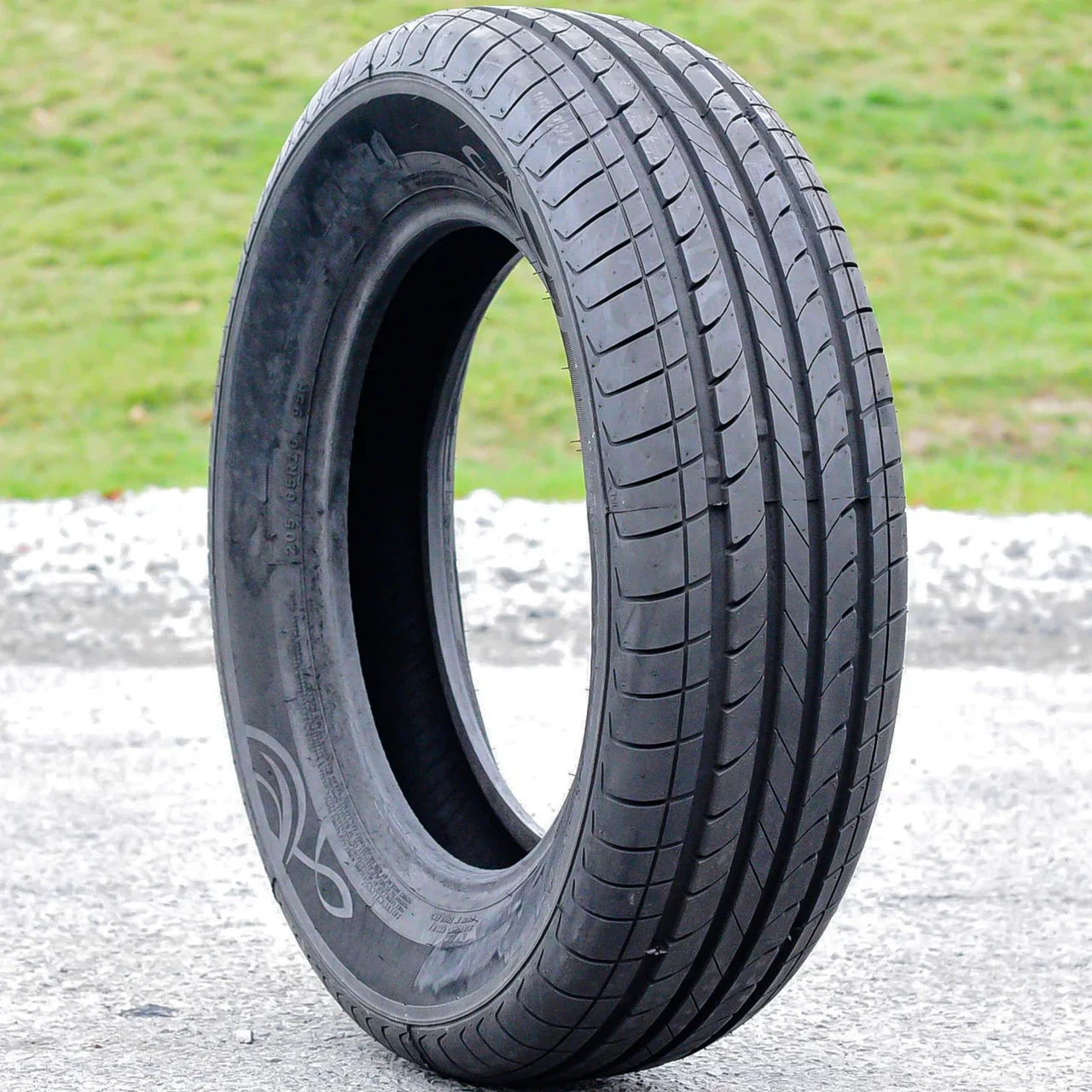 HP100 205/65R16 95H AS A/S All Season (BLEM) Tire