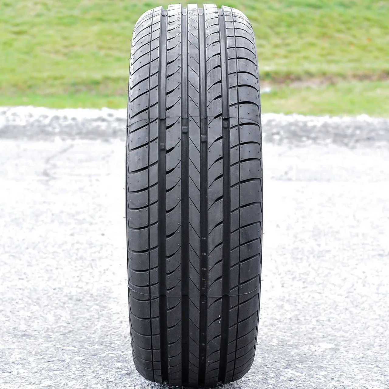 HP100 235/65R18 106H AS A/S All Season (BLEM) Tire