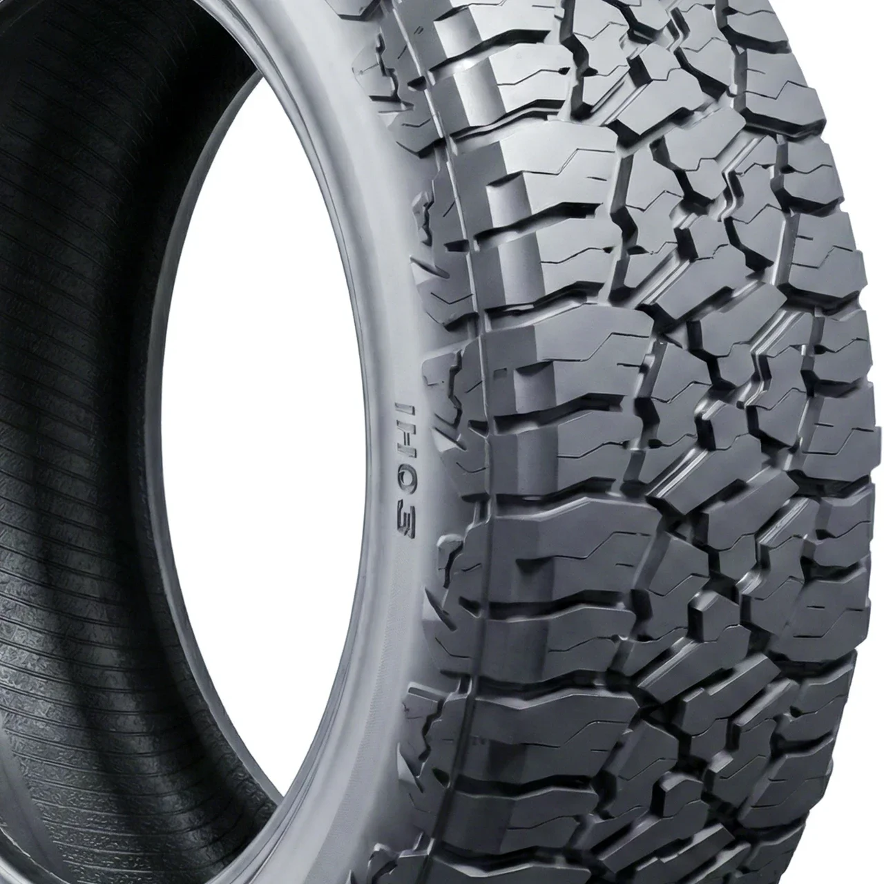 Ironhead Thrasher AT IH03 LT 225/75R16 115/112S E (10 Ply)