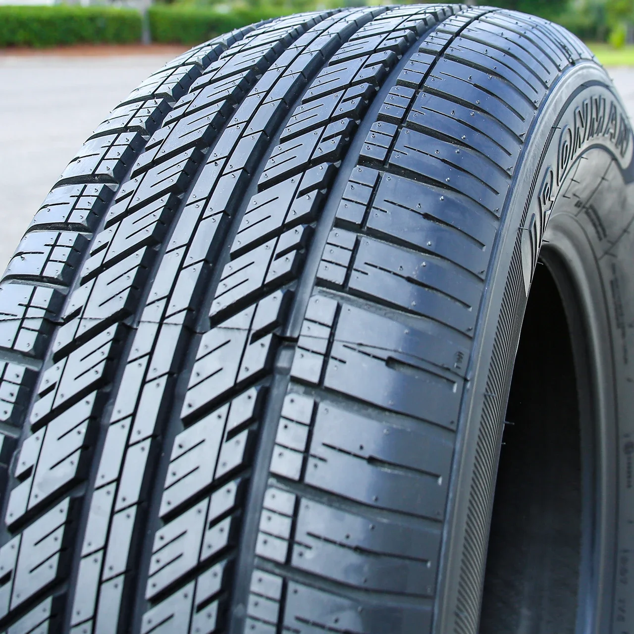Ironman RB-SUV 235/55R18 100H