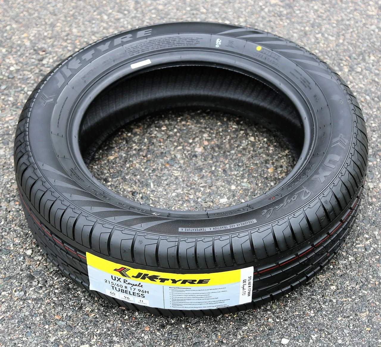 JK Tyre UX Royale 215/60R17 96H