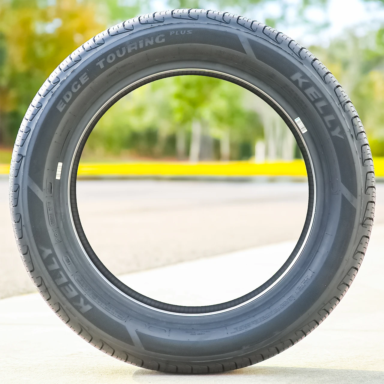 Kelly Edge Touring Plus 215/60R16 95V