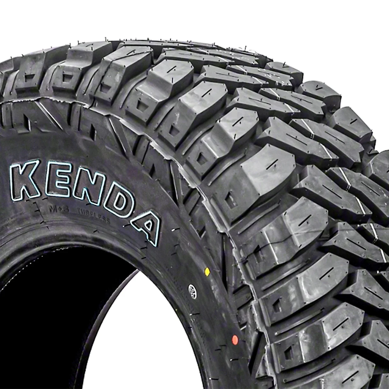 Kenda Klever M/T LT 235/75R15 110/107Q D (8 Ply)