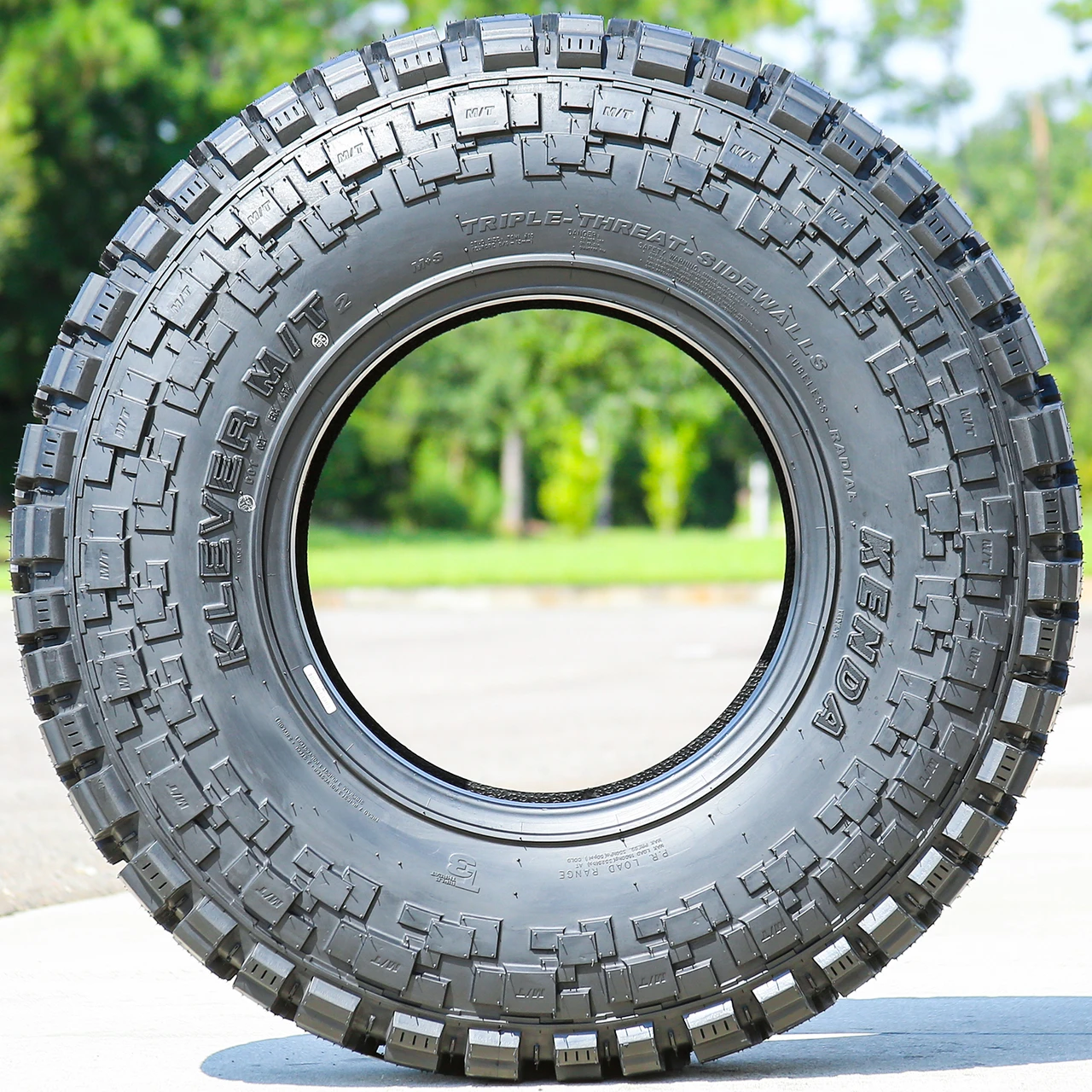 Kenda Klever M/T2 LT 275/70R18 125/122R E (10 Ply)