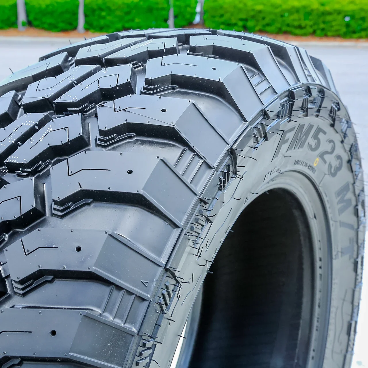 Kpatos FM523 M/T LT 33X12.50R17 114Q D (8 Ply)
