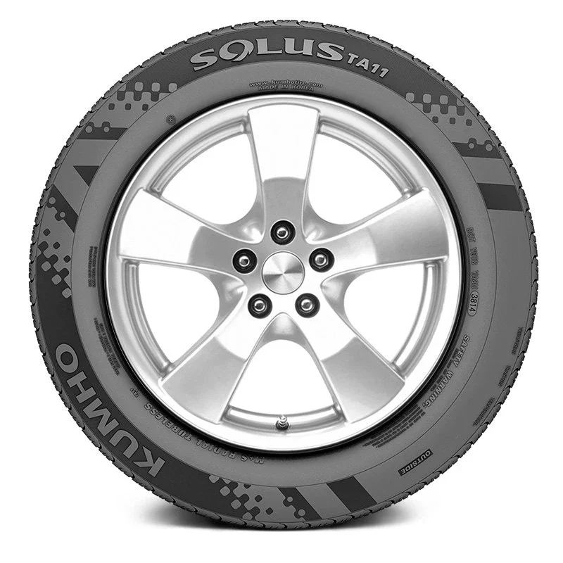 Kumho Solus TA11 215/70R16 100T