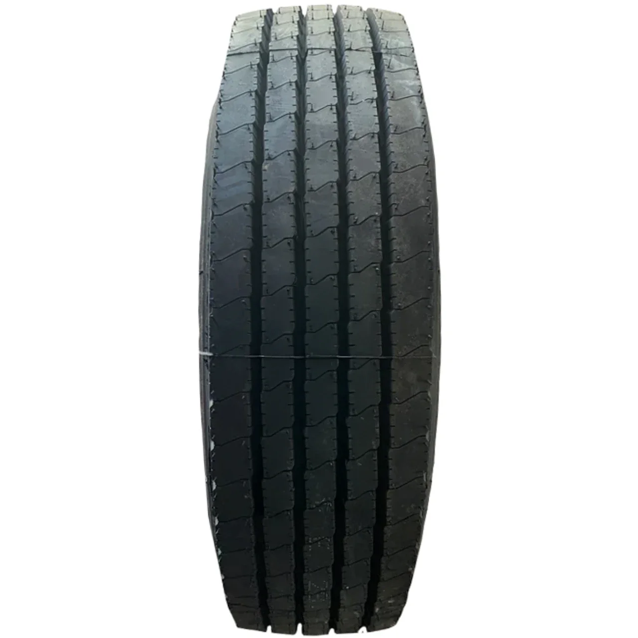 Lancaster AP210 215/75R17.5 135/133L H (16 Ply)