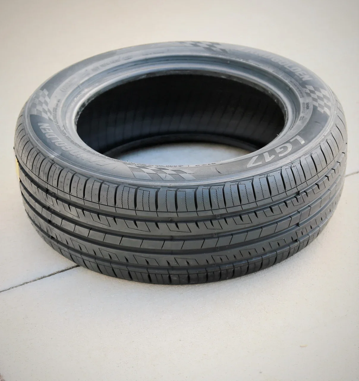 Landgolden LG17 195/55R15 85V