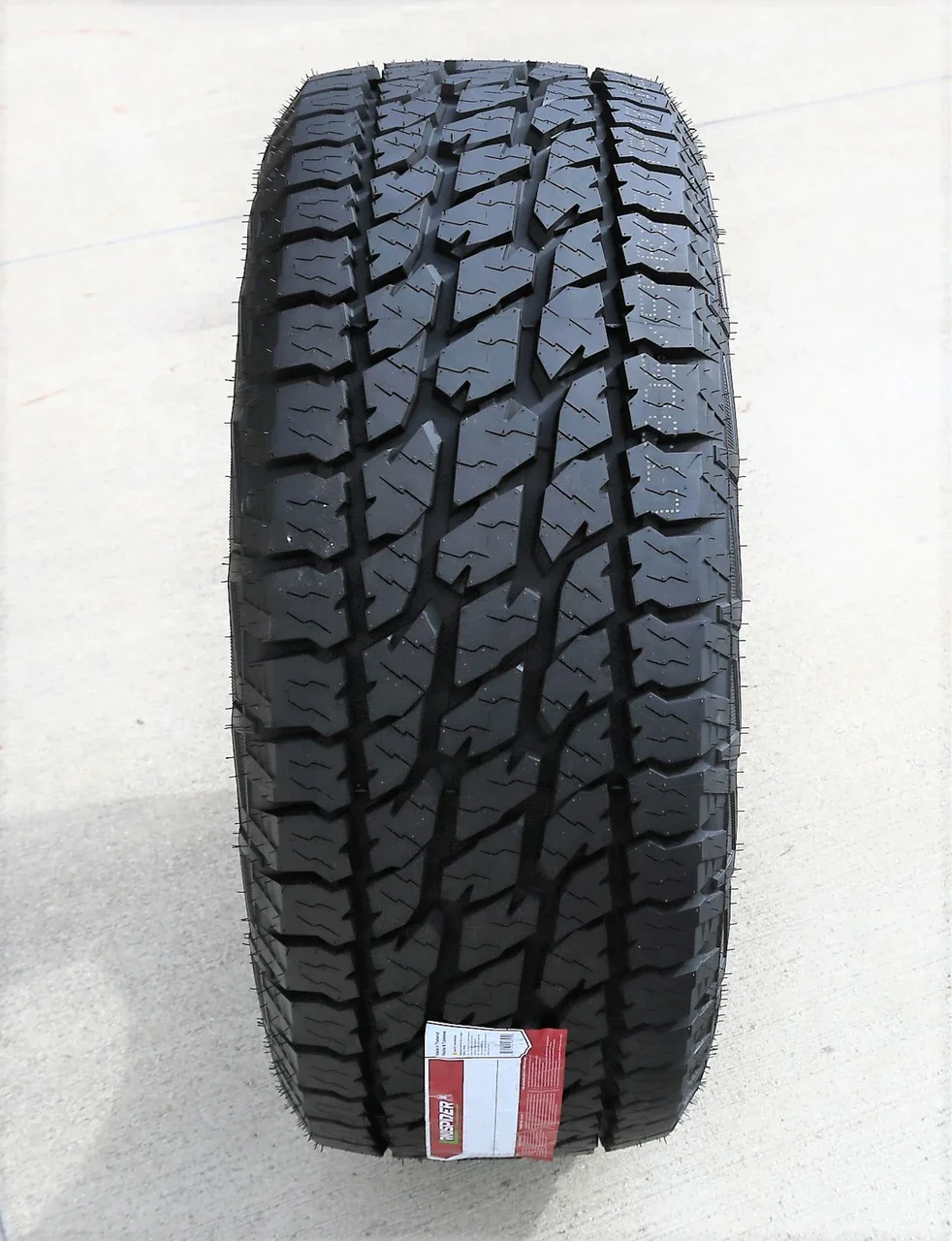 Landspider Wildtraxx A/T LT 275/65R18 123/120S E (10 Ply)