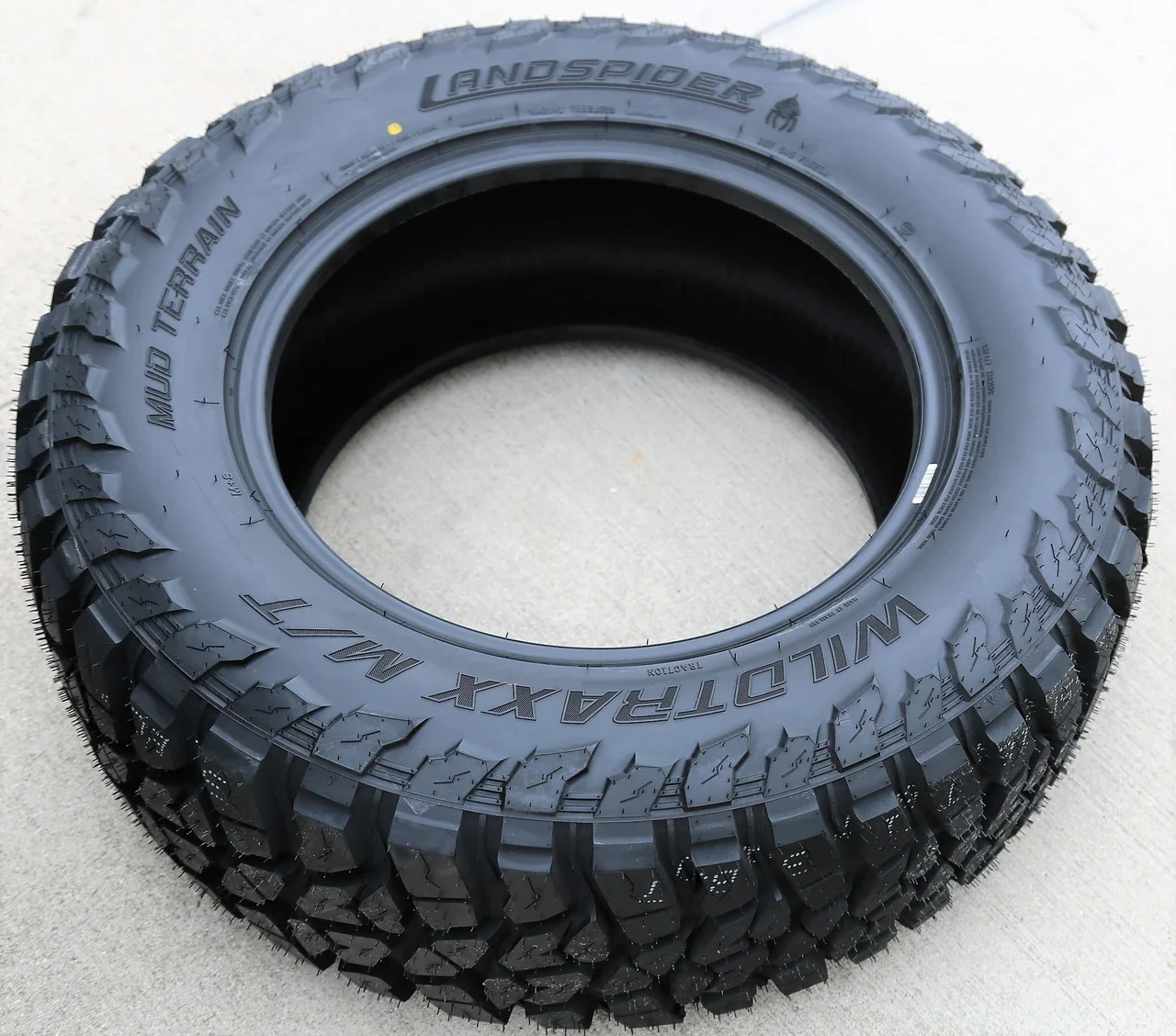Landspider Wildtraxx M/T LT 35X12.50R24 114Q E (10 Ply)