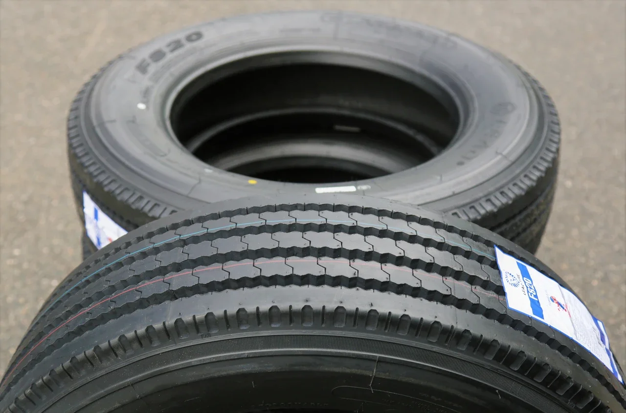 Leao F820 245/70R19.5 133/131M G (14 Ply)