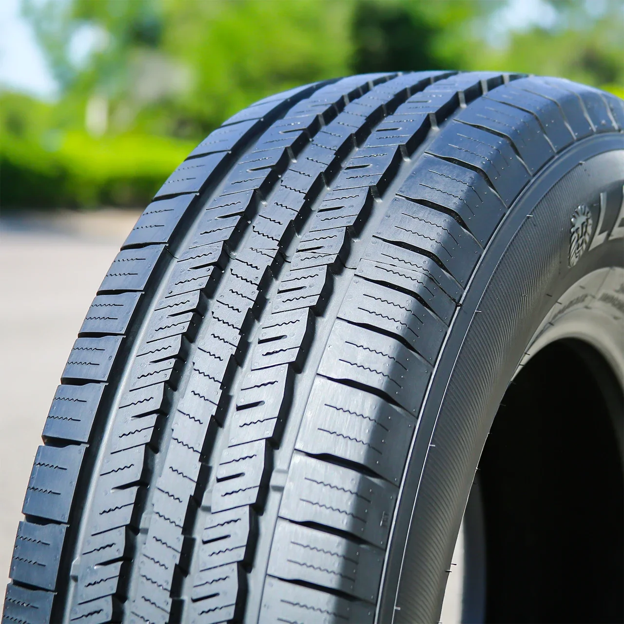 Leao Lion Sport H/T 245/70R17 110T