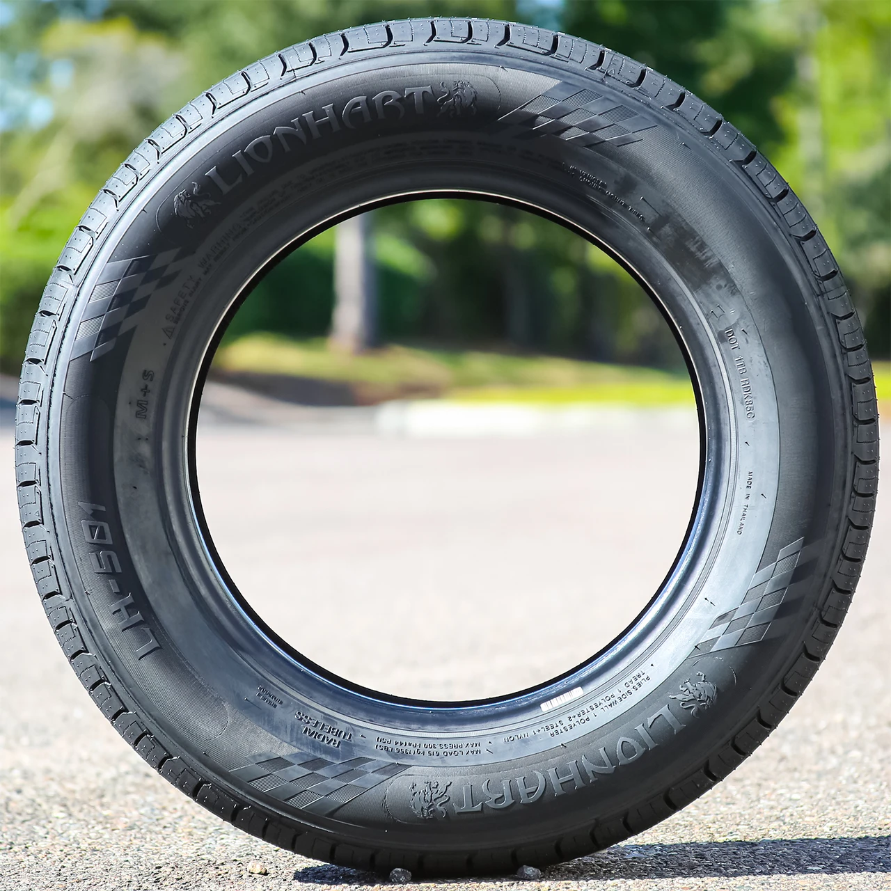 Lionhart LH-501 205/70R15 96T