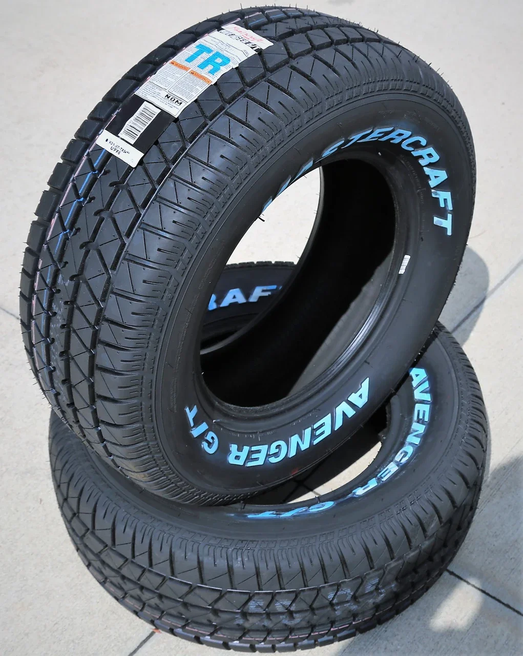 Mastercraft Avenger G/T 215/65R15 95T