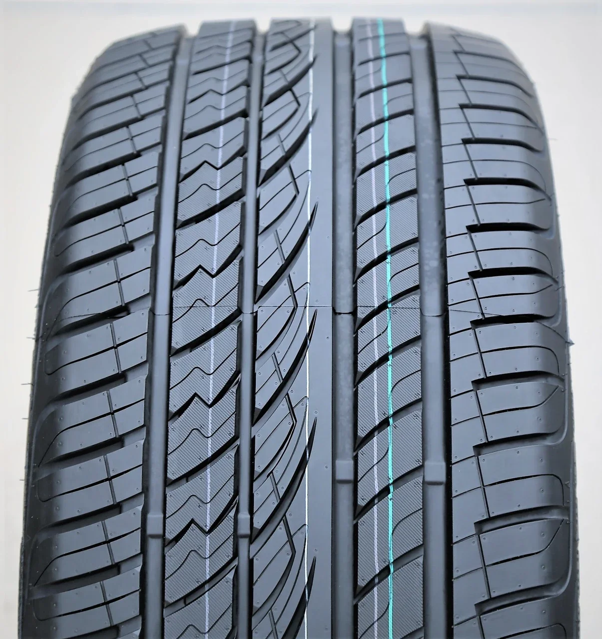 Maxtrek Fortis T5 265/35R22 102V XL