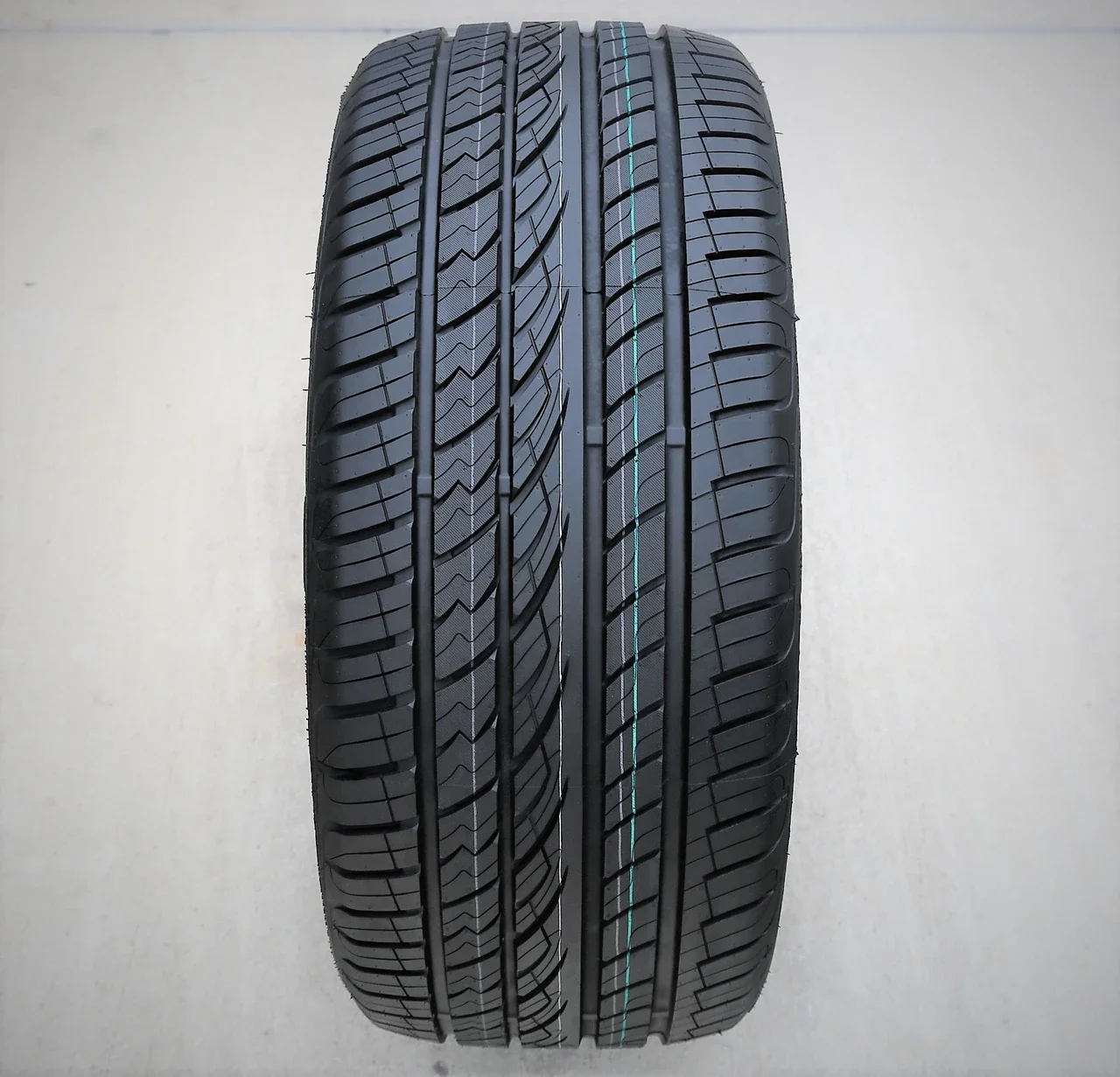 Maxtrek Fortis T5 265/35R22 102V XL