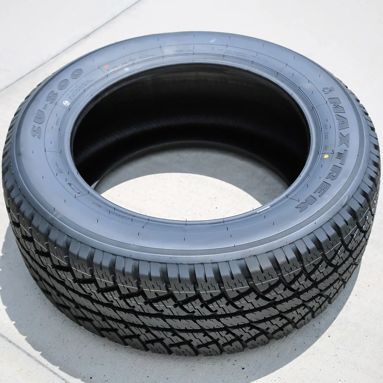 Maxtrek SU-800 A/T 275/55R20 117H XL