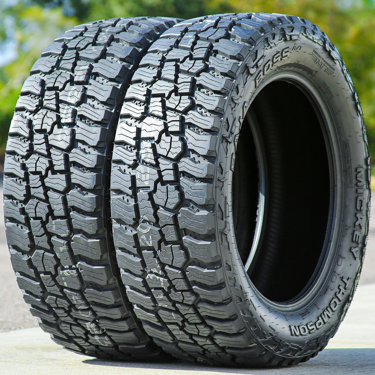 Mickey Thompson Baja Boss A/T 235/75R15 109T XL