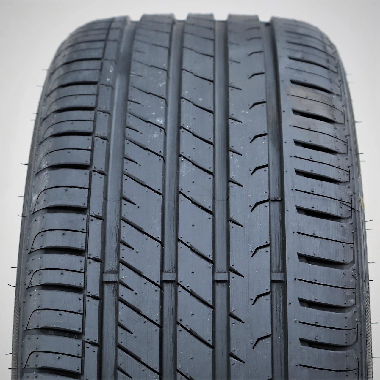 Nama Maxmach NM-31TH 275/45R20 ZR 110W XL