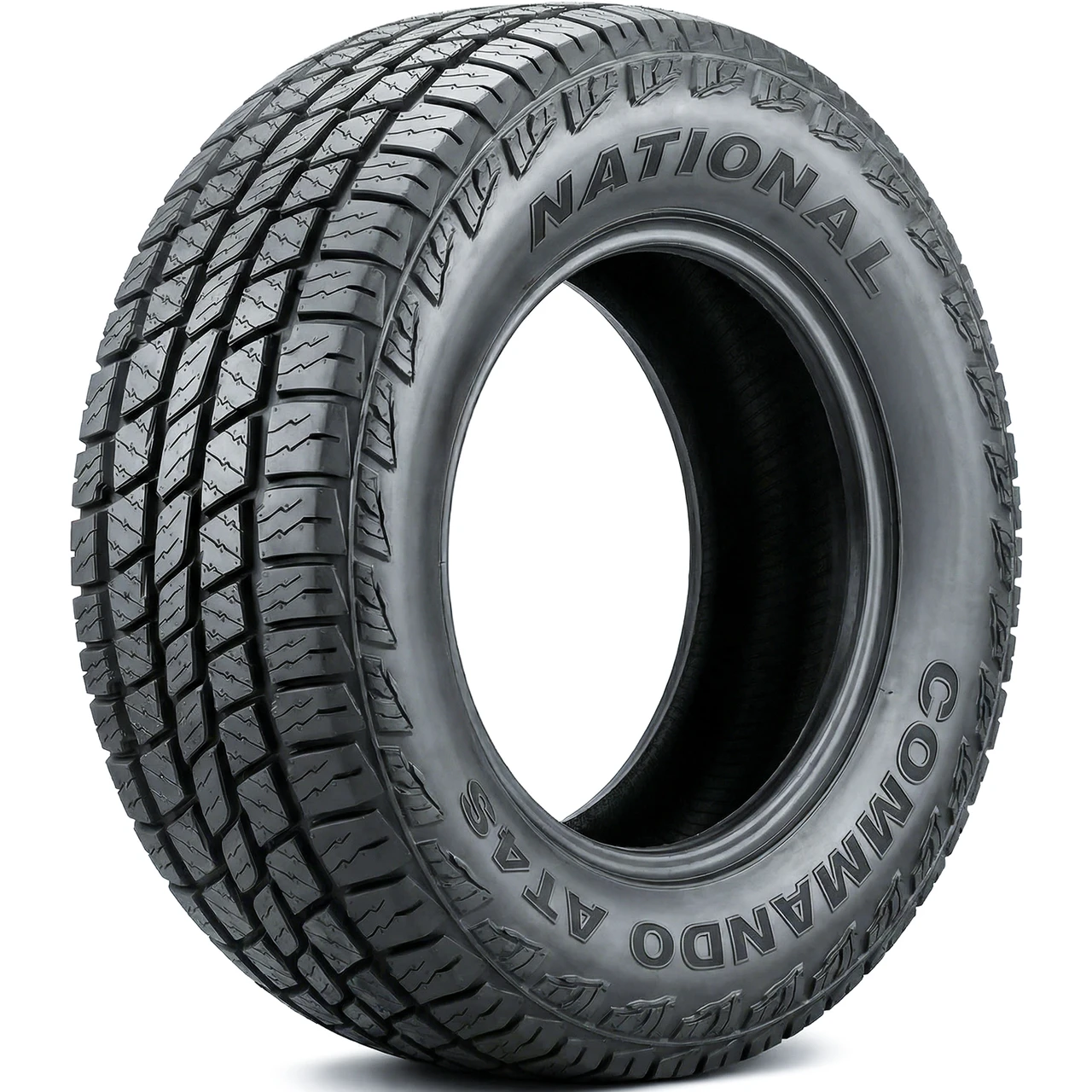 National Commando AT4S 235/70R16 106T