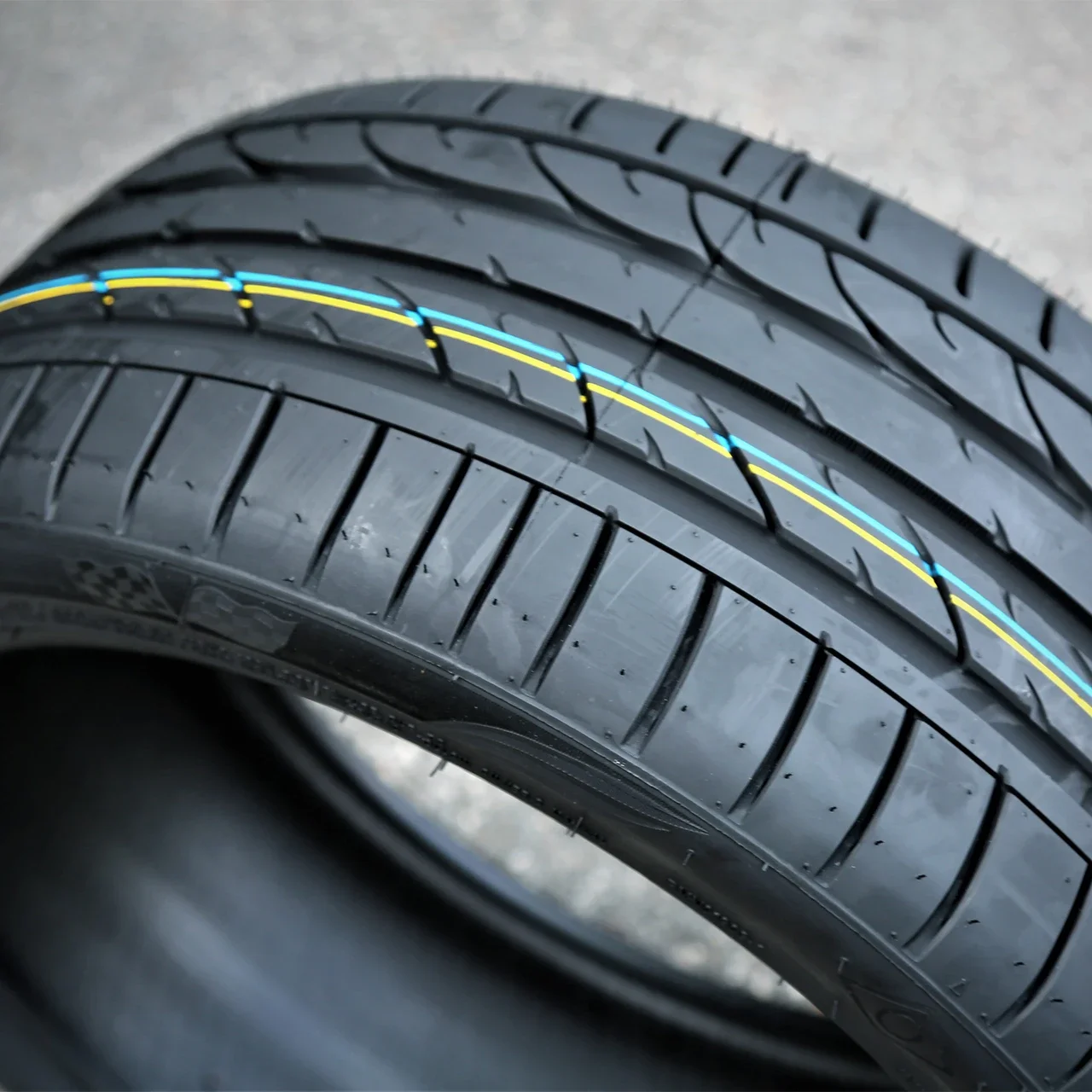 Otani KC2000 225/55R16 ZR 99Y XL