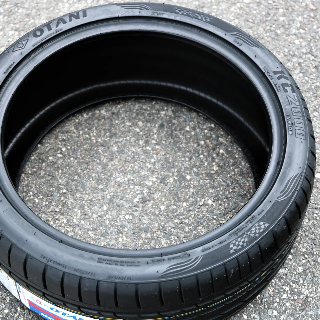 Otani KC2000 245/45R17 ZR 99Y XL