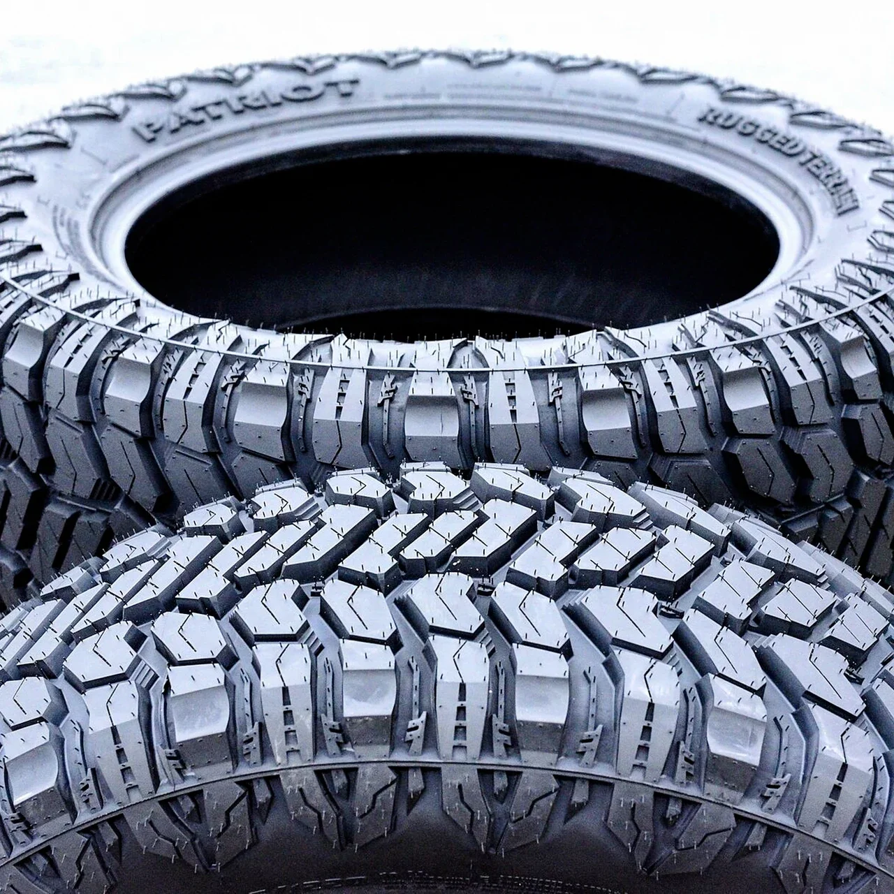 Patriot R/T LT 285/70R17 121/118Q E (10 Ply)