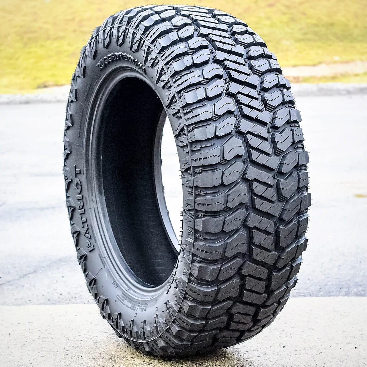 Patriot R/T LT 33X12.50R20 114Q E (10 Ply)